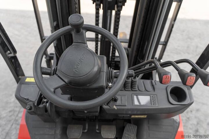 Wózek widłowy Manitou MI 25 D