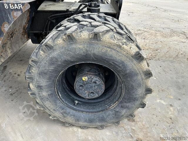 Koparka kołowa Hitachi ZX170W-5B