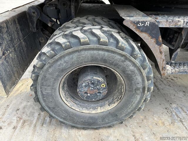 Koparka kołowa Hitachi ZX170W-5B