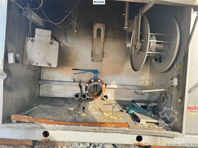 Zbiornik na ramie hakowej  Tank on hook frame