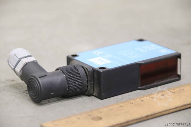 Retroreflekterande fotoelektrisk sensor Sick WL27-2F431S09