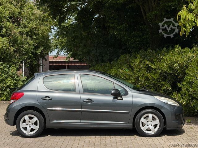 Bestelwagen PEUGEOT 207 Tendance  1.4  VTi 70 kw 5 Türig Klima Eu5