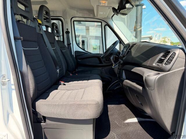 Platform van dobbeltkabine Iveco Daily 35S16 H 3.0L A8 *Automatik*AHK*7-Sitze*