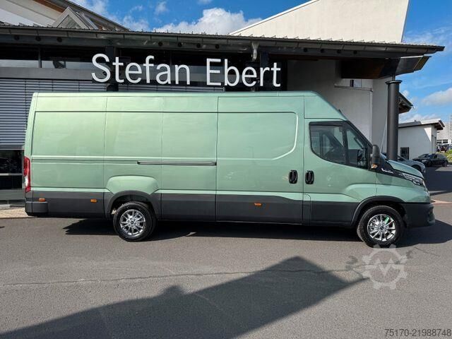 Carrinha de tejadilho alto Iveco Daily 35S18 HA8 3.0L *R4.100mm*Automatik*AHK*LED