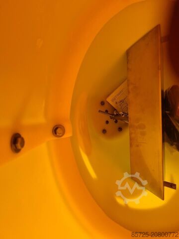 Spreader Zoutstrooier SW 300 met PE-bak