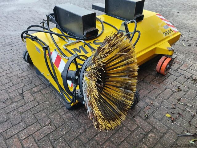 Borstel MTS bezem met lepel insteek