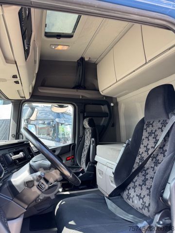 Standard SZM SCANIA R 450 * STANDKLIMA * RETARDER * WASSERVERLUST