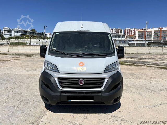 Przyczepa kempingowa/kamper Fiat Weinsberg Carabus 600 K | 4 Posti Letto | Completamente Attrezzato