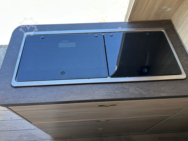 Przyczepa kempingowa/kamper Fiat Weinsberg Carabus 600 K | 4 Posti Letto | Completamente Attrezzato