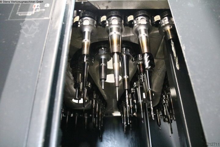 Frezarka bramowa z przesuwanym stojakiem DMG MORI DMF 260 - 7