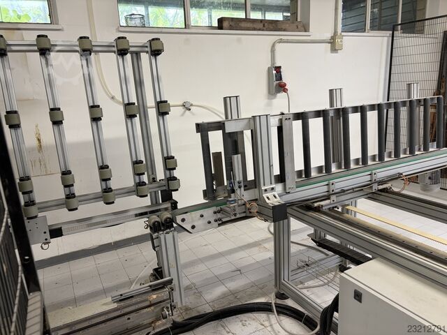 Centre d'usinage vertical pour le bois BIESSE Brema Eko 902