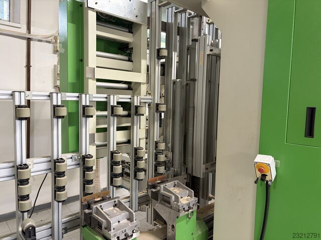Centre d'usinage vertical pour le bois BIESSE Brema Eko 902