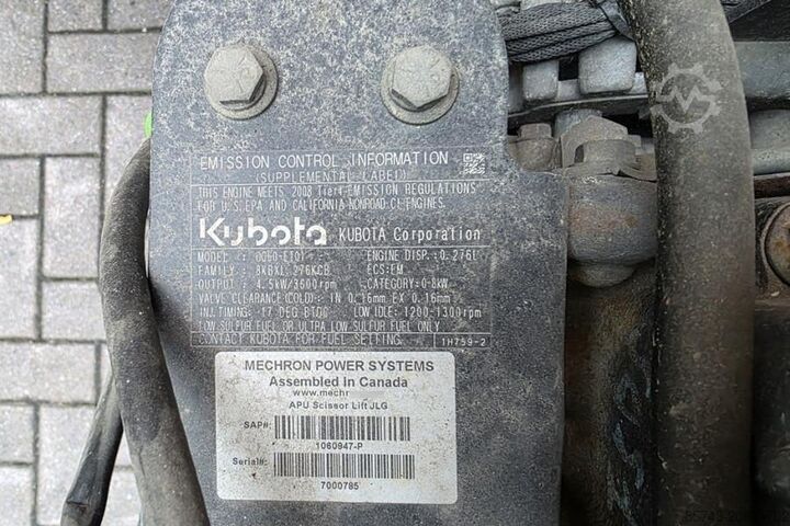 Ascensore a forbice JLG M4069 Hybrid, 14.2m Working Height, 360kg Capacity