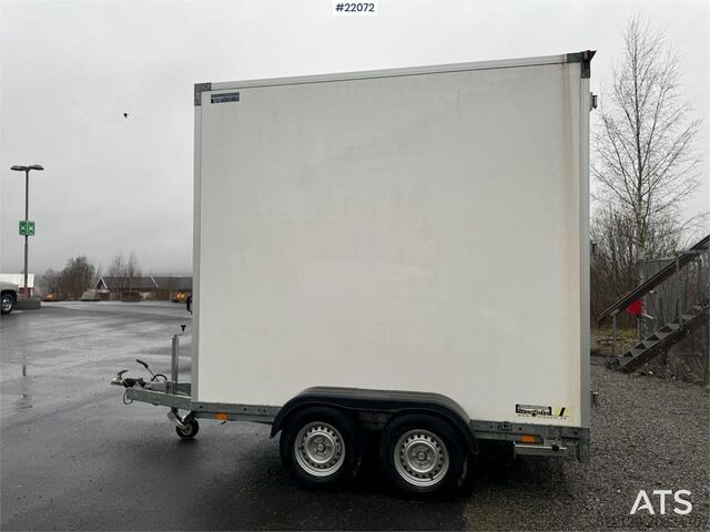 Kuffert Stedele Twin-Axle Box Trailer
