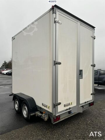 Kuffert Stedele Twin-Axle Box Trailer