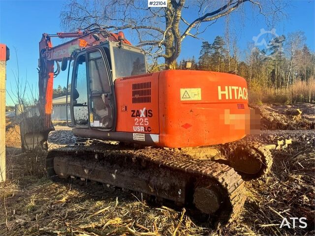 Crawler excavator Hitachi ZX225USRLC-3 crawler excavator with rototilt and 2
