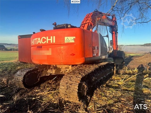 Crawler excavator Hitachi ZX225USRLC-3 crawler excavator with rototilt and 2