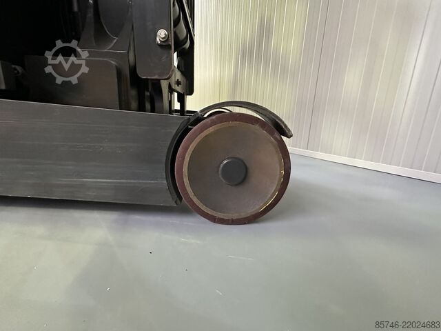 R 14 HD * ¡¡Triplex FFL!! LINDE R 14 HD  * Triplex FFL !!