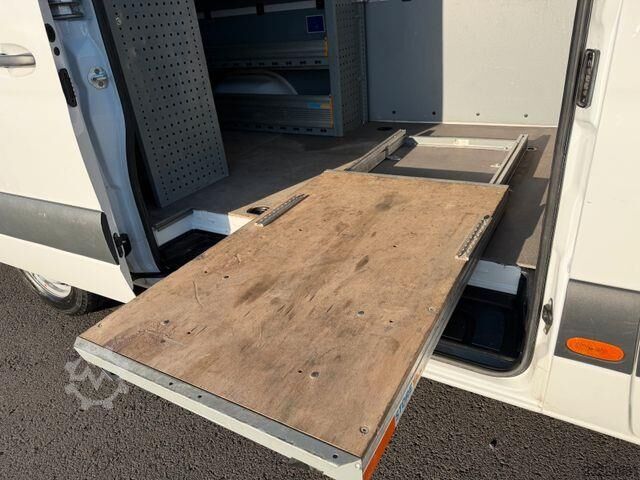 Mercedes-Benz Sprinter 317 CDI avec rayonnages d’atelier, chauffage stationnaire et attelage (capaci Mercedes-Benz Sprinter 317 CDI Werkstatt-Regal Stdheiz AHK3,5t