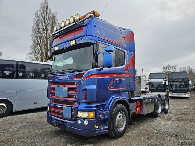 Tractora standard SCANIA R620LB6X4HHA V8 Manuell PTO Blatt/Luft