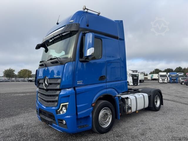 Tractor estándar Mercedes-Benz 1851 LS Actros Gigaspace Retarder Standklima PTO