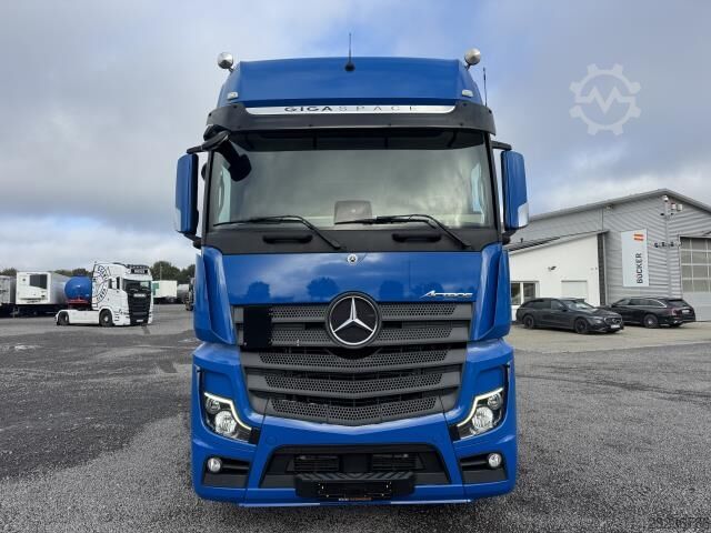 Tractor estándar Mercedes-Benz 1851 LS Actros Gigaspace Retarder Standklima PTO