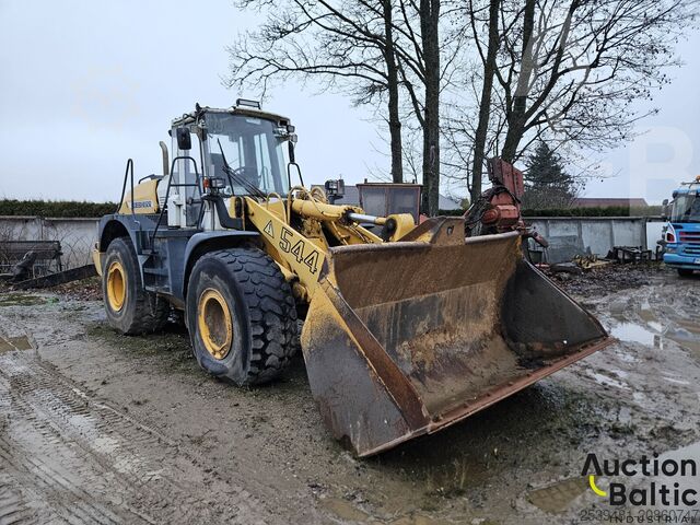 Lastare Liebherr L 544 2Plus2