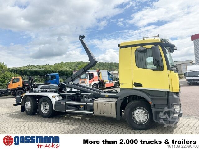 Haakarm vrachtwagen Mercedes-Benz Antos 2543 6x2-4, Meiller RK 20.70, Funk-Kli-Ret