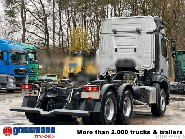Kiepwagen Mercedes-Benz Arocs 2653 K 6x4, Retarder, Navi,