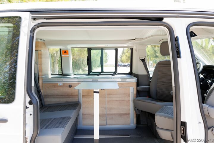 Camper van 2022 Volkswagen California Coast | Automatico | Tetto a soffietto