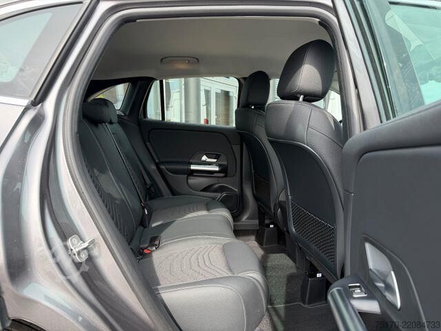 Lastplattform Mercedes-Benz GLA 200 d Progressive AHK+TOTW+R-Kamera+Carplay