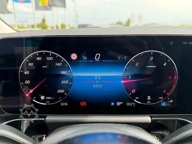 Πλατφόρμα φόρτωσης Mercedes-Benz GLA 200 d Progressive AHK+TOTW+R-Kamera+Carplay