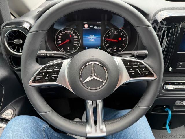 Minibusz Mercedes-Benz Vito 116 CDI Tourer 4x4 2xKlima AHK2,5to Stdheiz