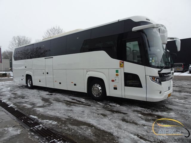 Távolsági autóbusz SCANIA Touring 55 Sitze