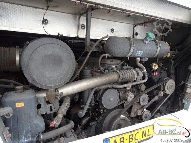 Távolsági autóbusz SCANIA Touring 55 Sitze