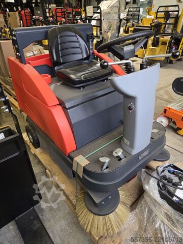 Kehrsaugmaschine Hako Sweepmaster B980 RH