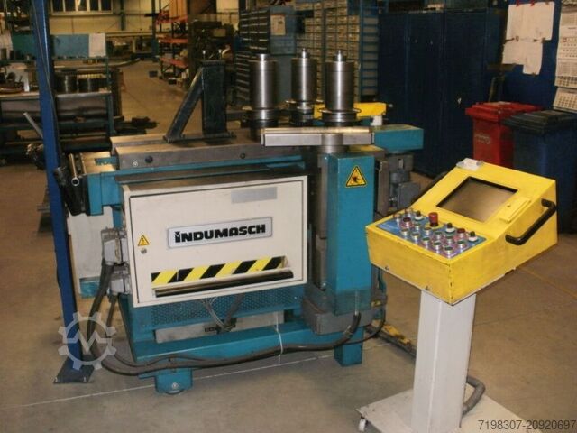 Centre Machine Outils Industrie Centre Machine Outils Industrie Centre Machine Outils Industrie
