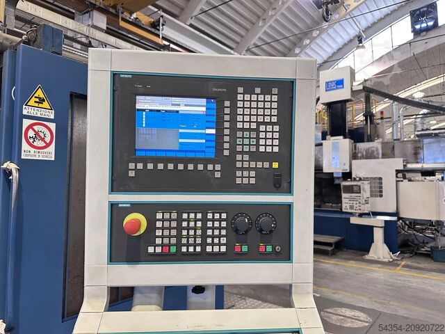 Dwugłowicowe pionowe centrum tokarskie Morando 