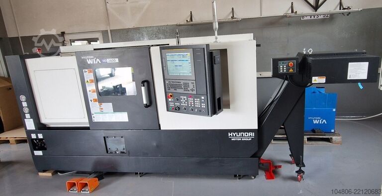 CNC soustruh Hyundai WIA HD2600 Hyundai Hyundai WIA HD 2600