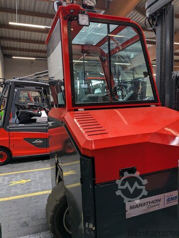 čtyřcestný vysokozdvižný vozík Combilift CBE4000 TRIPLEX 6500 FULL CABIN FREE LIF