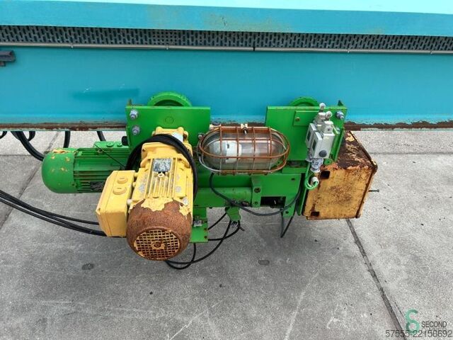Bovenloopkraan  STAHL 4000kg, 11m 1988 Gedemonteerd STAHL 