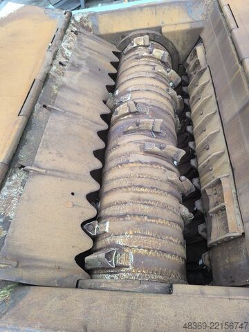 Single shaft shredder Komptech 3400 SE