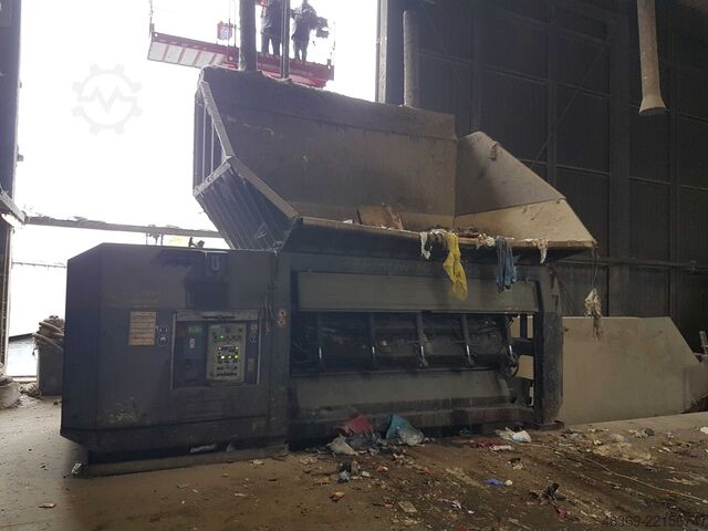 Single shaft shredder Komptech 3400 SE