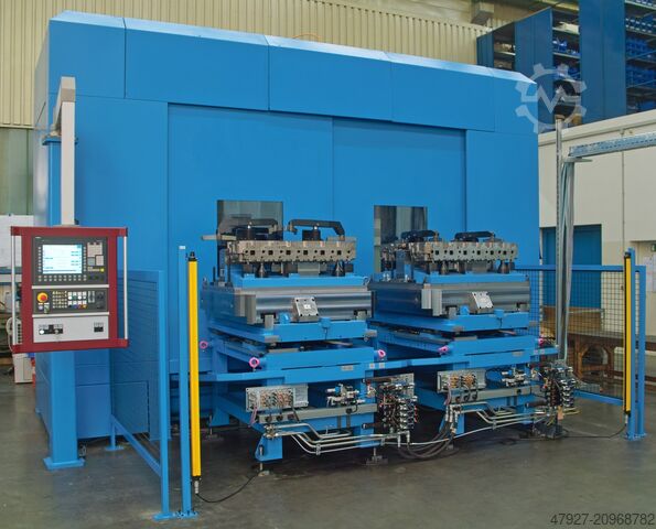 Universellt bearbetningscenter STADLER KEPPLER HDC2000 mit 2fach Palettenwechsler