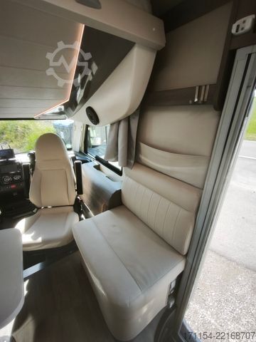 Integrerad husbil MOBILVETTA K-Silver I 59, Längsbetten, Solar, Klima, TV,