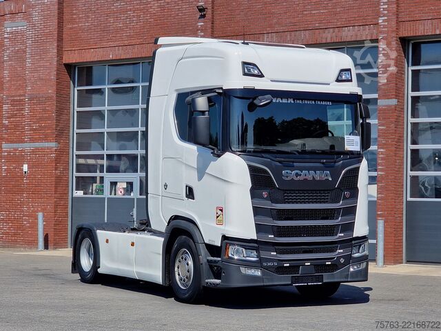 Padrão-SZM Scania 530S V8 NGS Highline 4x2 - Retarder - Night cli...