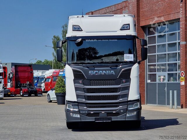 Padrão-SZM Scania 530S V8 NGS Highline 4x2 - Retarder - Night cli...