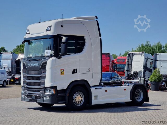 Padrão-SZM Scania 530S V8 NGS Highline 4x2 - Retarder - Night cli...