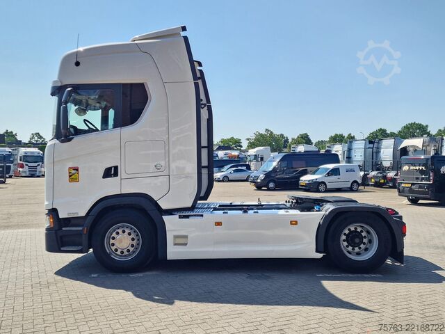 Padrão-SZM Scania 530S V8 NGS Highline 4x2 - Retarder - Night cli...