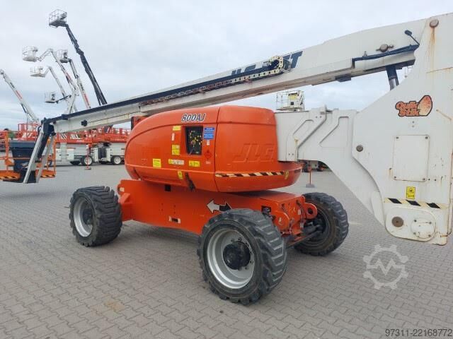 Ledad teleskopisk arbetsplattform JLG 800AJ